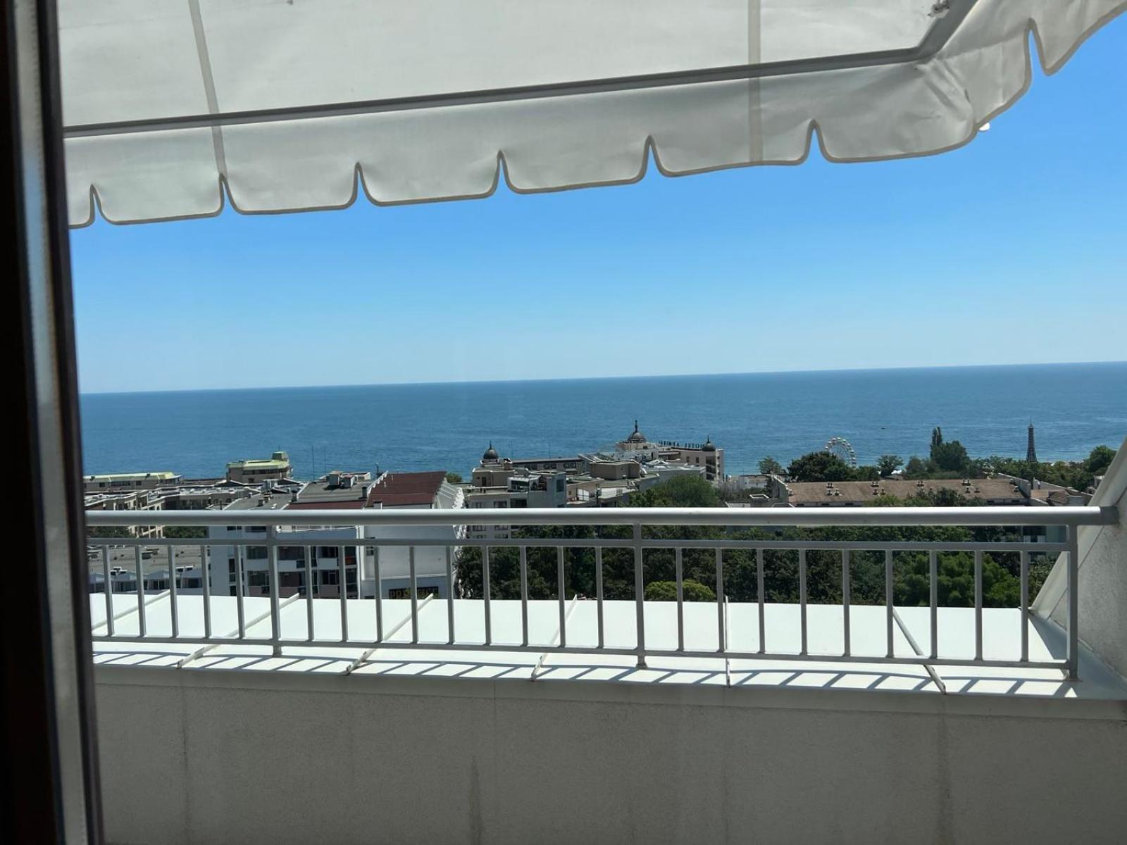 Continental Apartments Golden Sands Bagian luar foto